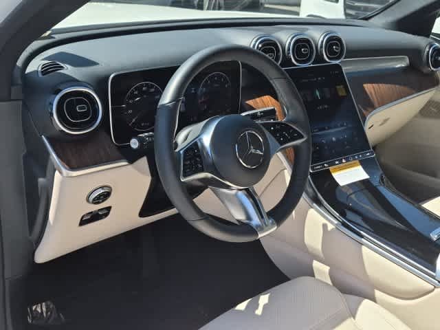 Certified Used 2026 Polar White Mercedes-Benz GLC 300 image 10