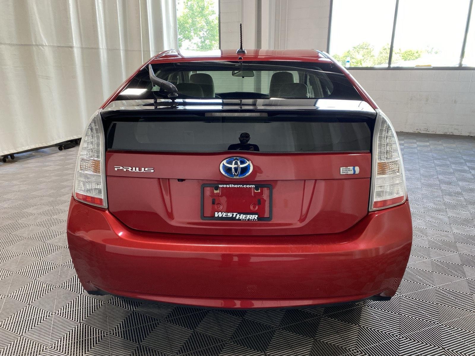 Used 2011 Barcelona Red Metallic Toyota Three image 6