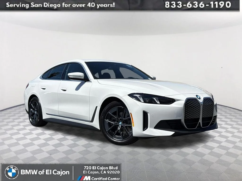 New 2026 White BMW eDrive40 image 1