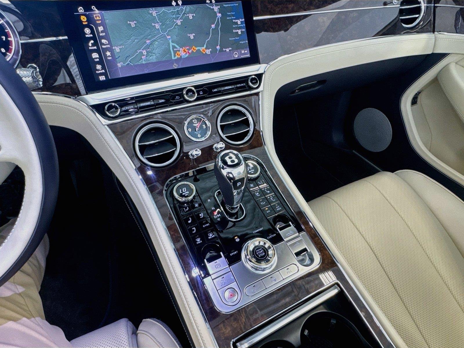 Used 2024 Dark Sapphire Metallic Bentley GT V8 image 16