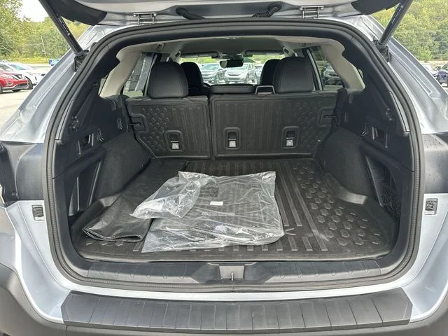 Used 2023 Silver Subaru Onyx Edition image 21
