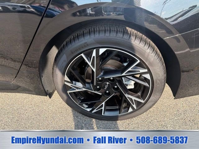Used 2026 Aurora Black Kia GT-Line image 25