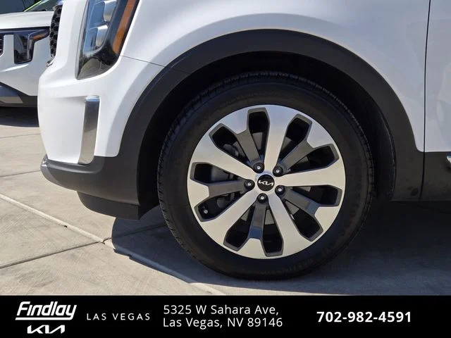 Certified Used 2022 White Kia EX image 10