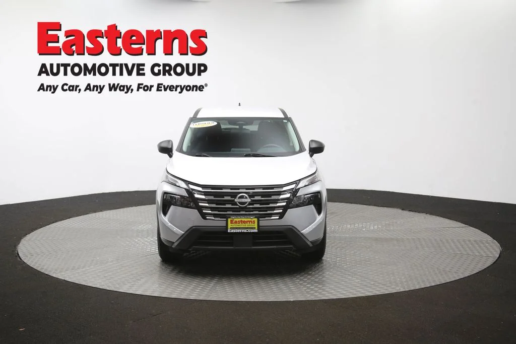 Used 2024 Silver Nissan S image 53