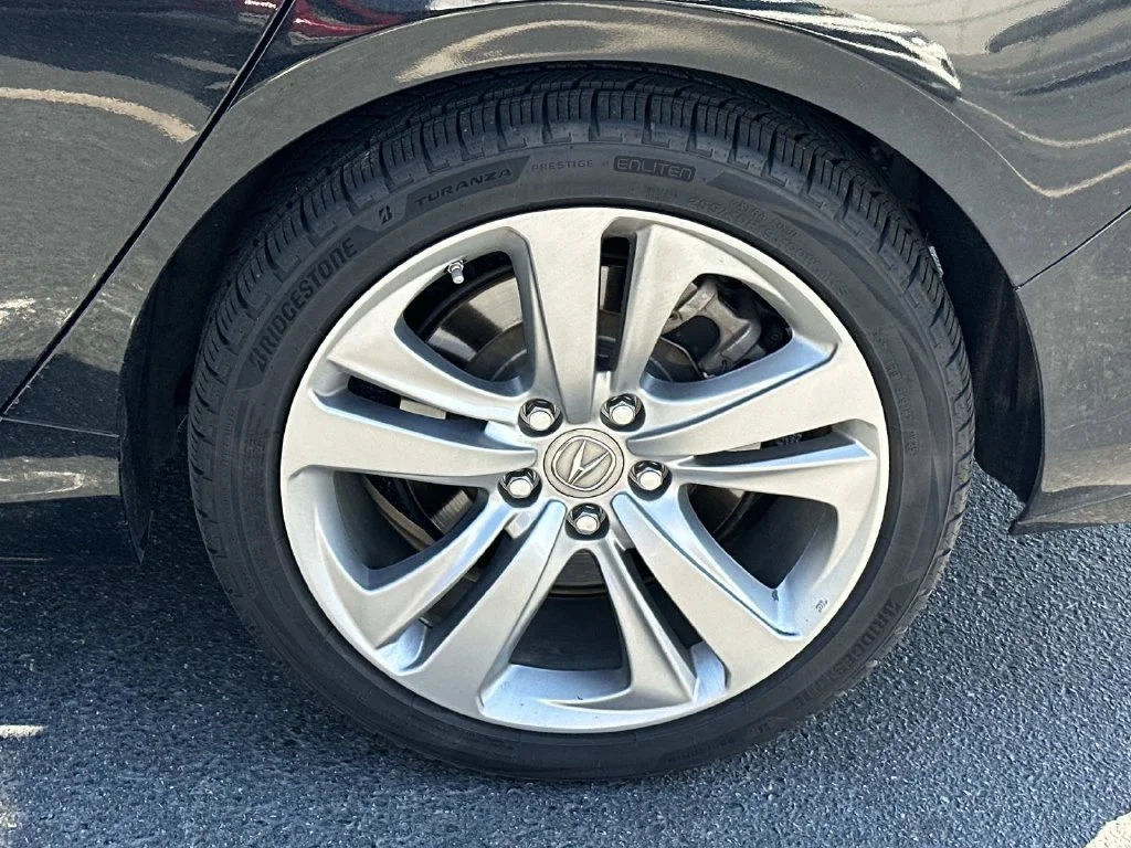 Used 2021  Acura Technology Package image 11