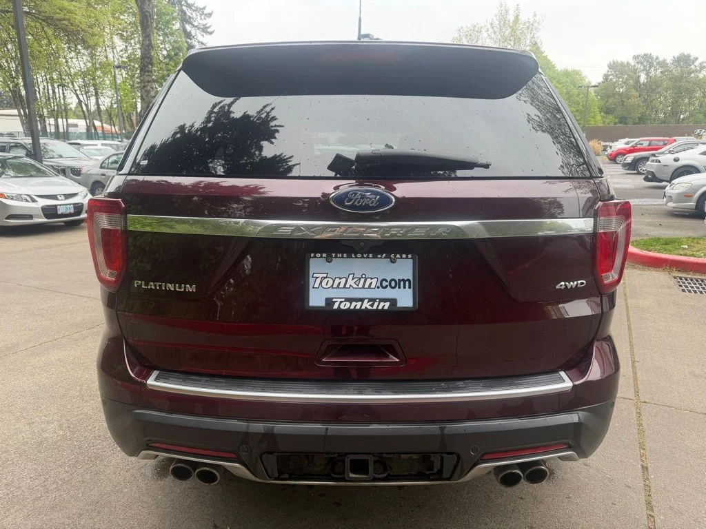 Used 2018 Burgundy Ford Platinum image 5