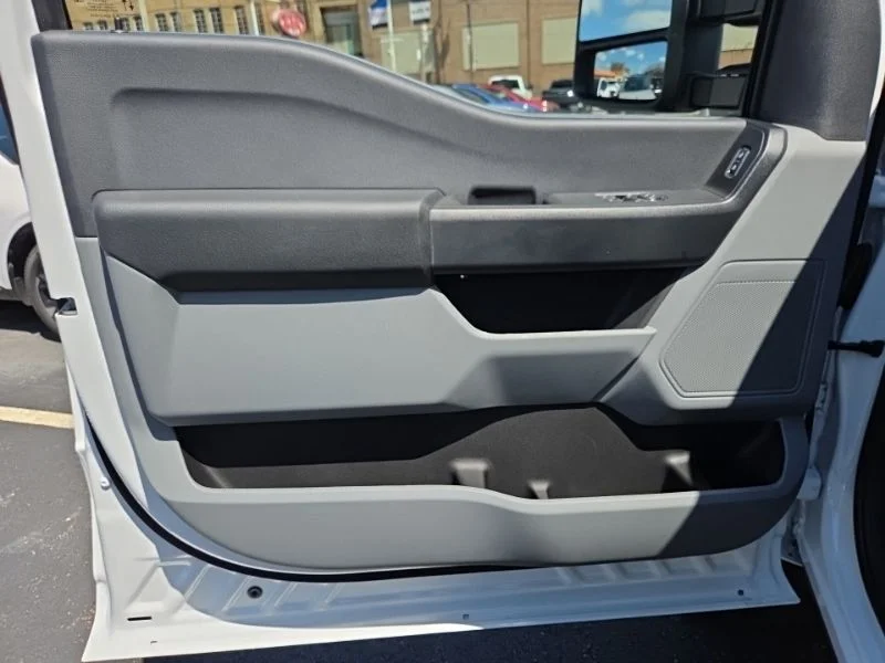 New 2026 Oxford White Ford F-600® XL image 13
