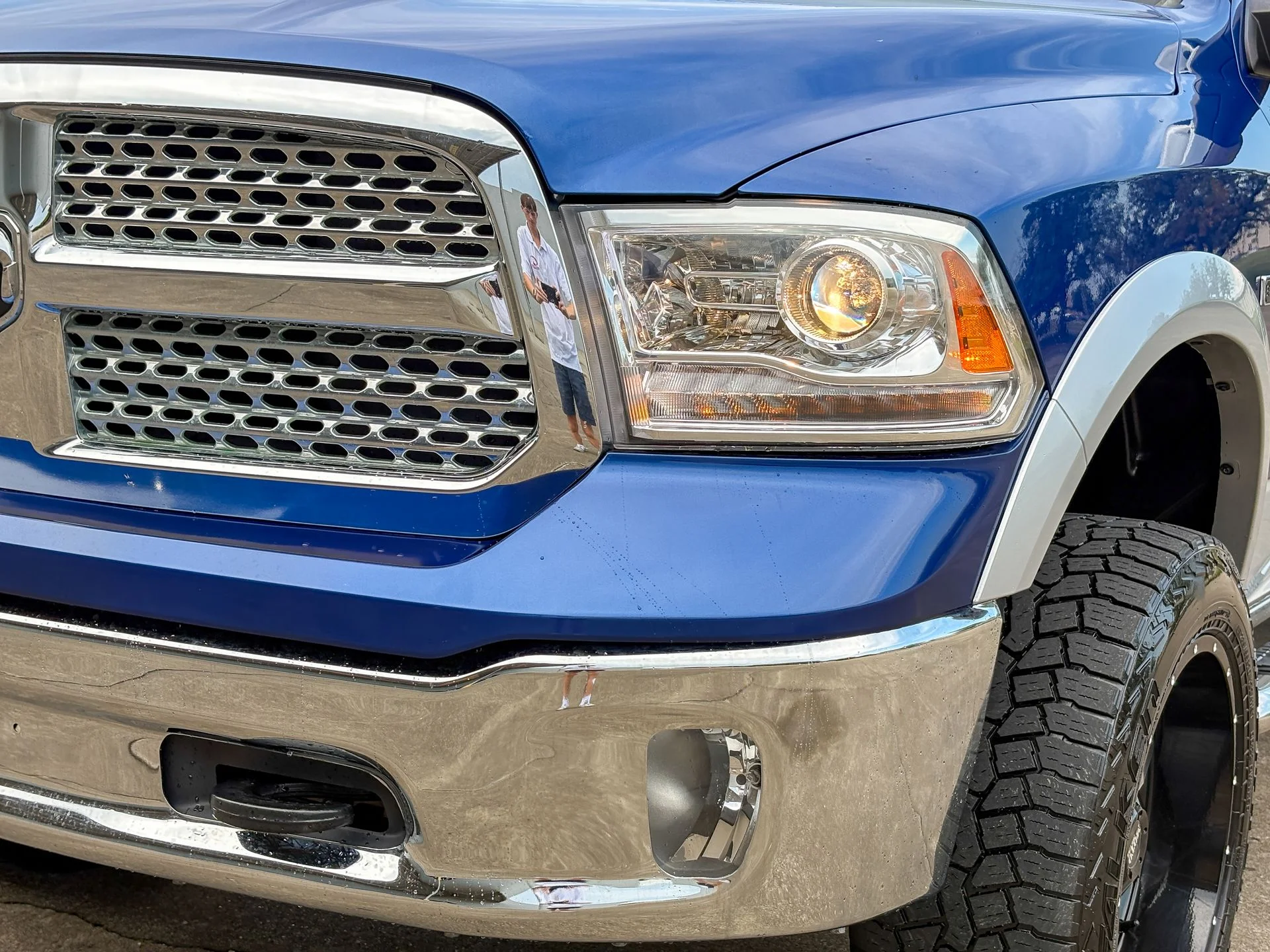 Used 2016 Blue Ram Laramie image 6