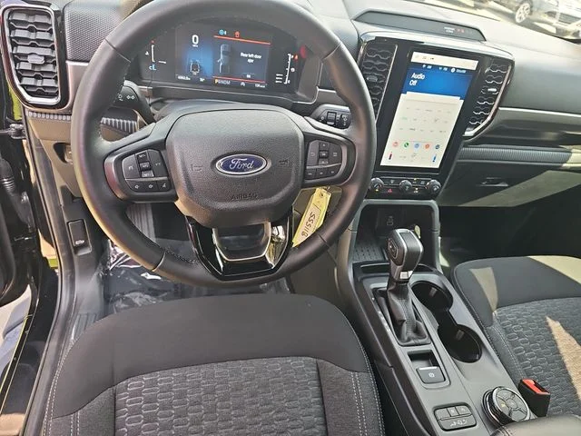 Used 2025 Black Ford XLT image 14