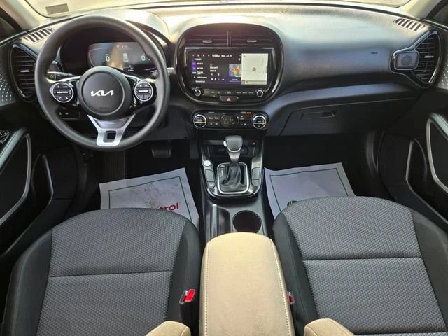 Used 2023 White Kia S image 14
