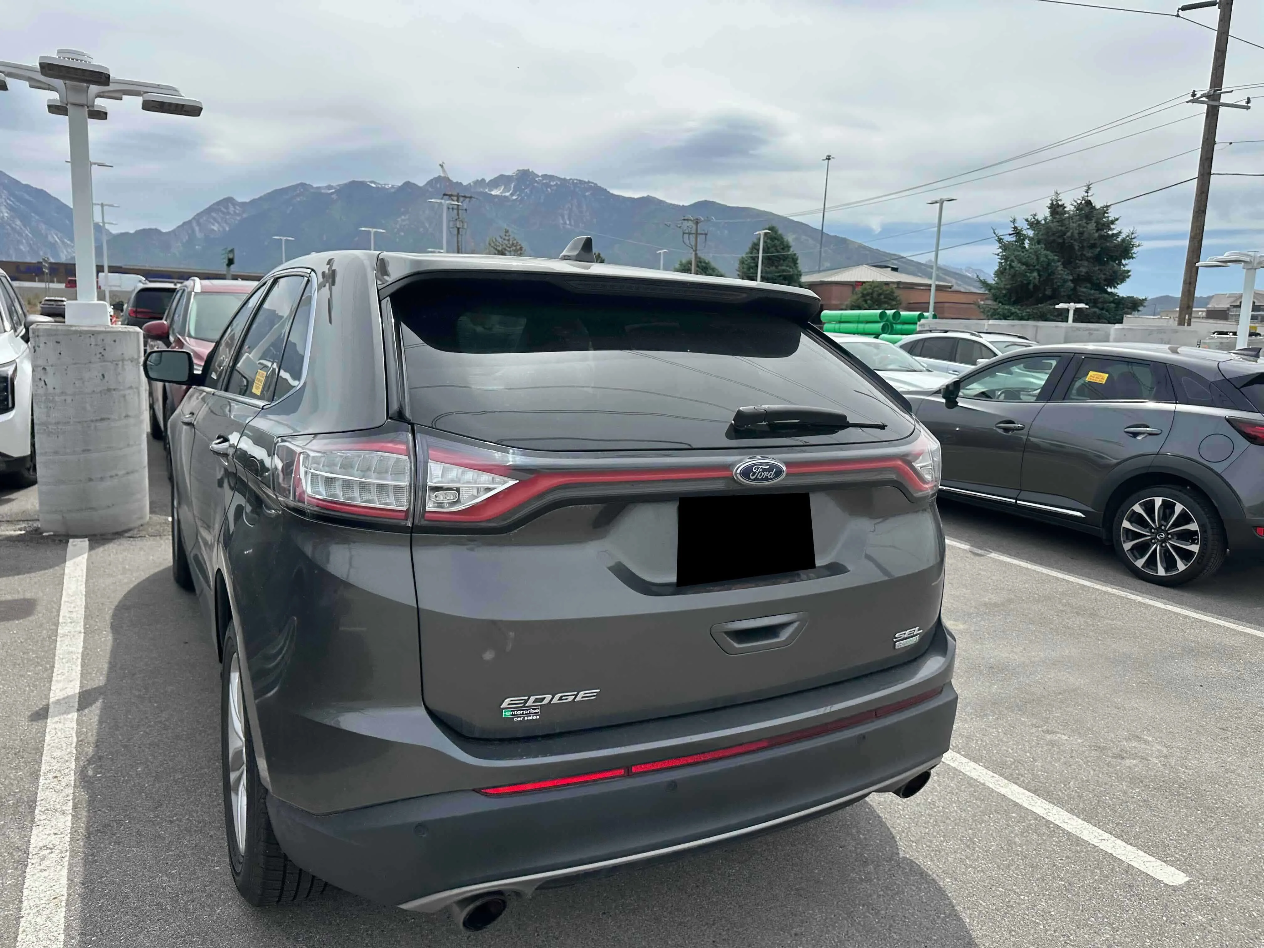 Used 2017 Magnetic Ford SEL image 5