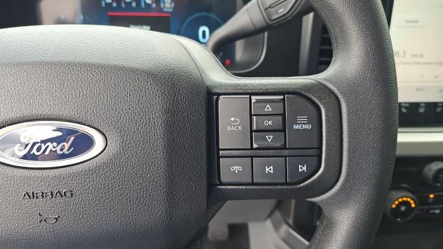 New 2026 Carbonized Gray Metallic Ford XLT 4WD image 29