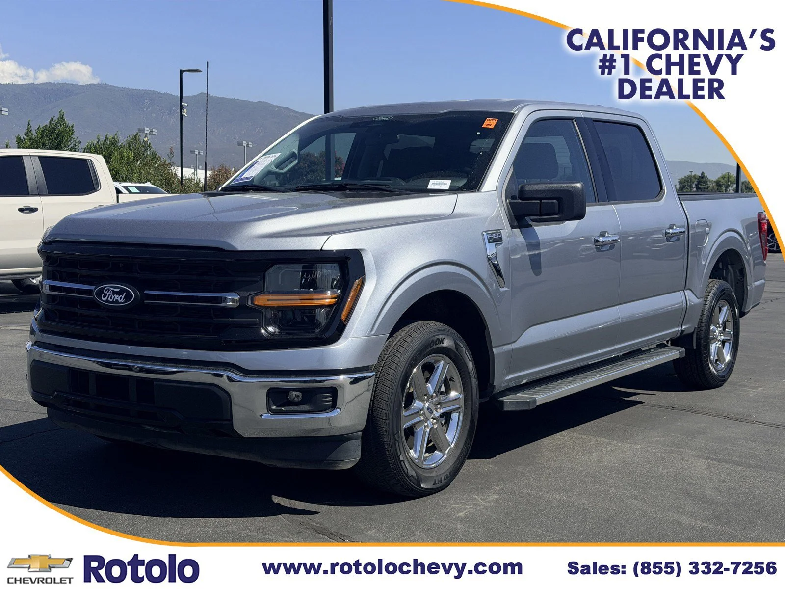 Used 2025 Gray Ford XLT image 3