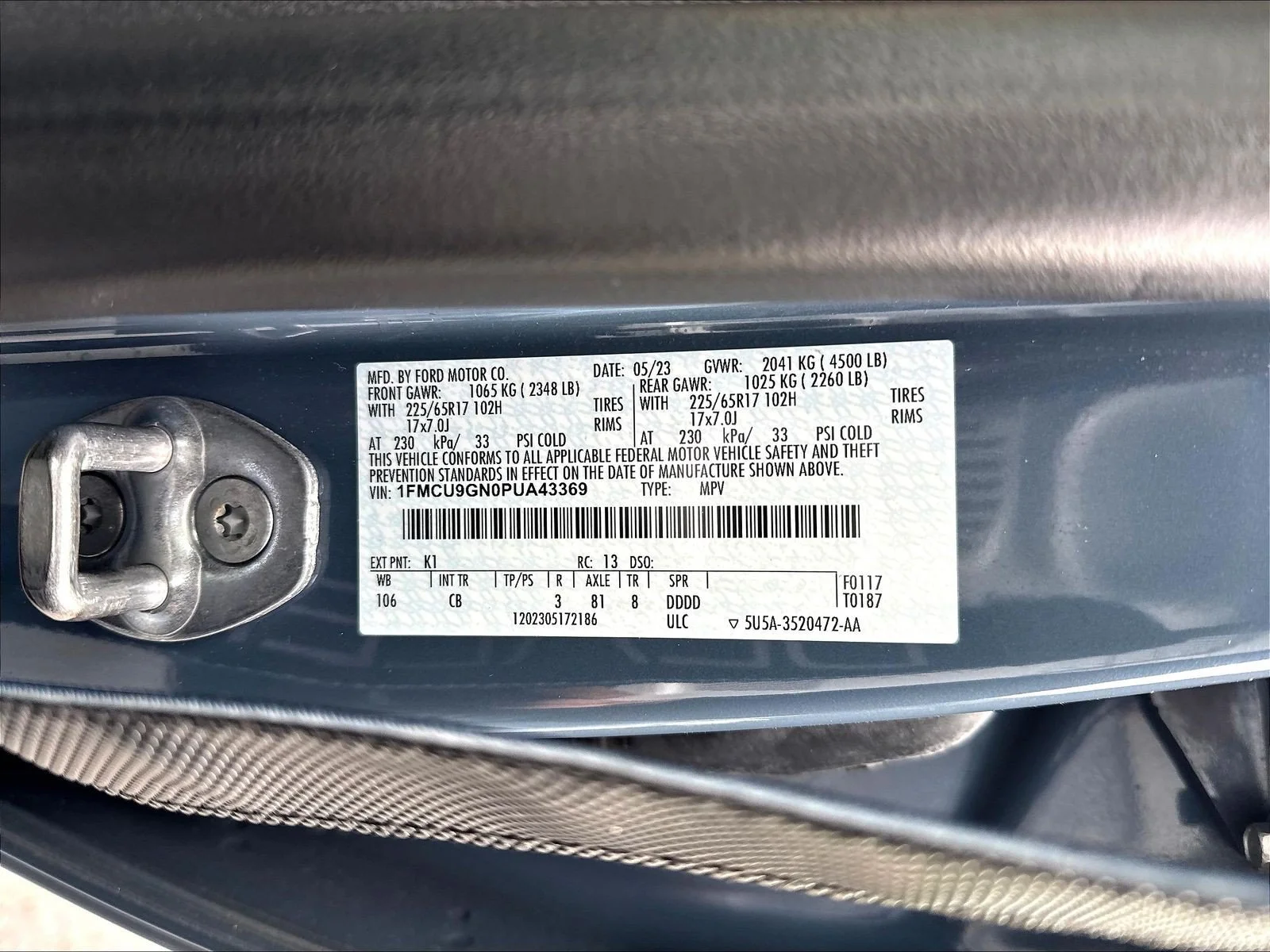 Used 2023 Vapor Blue Ford Active image 21