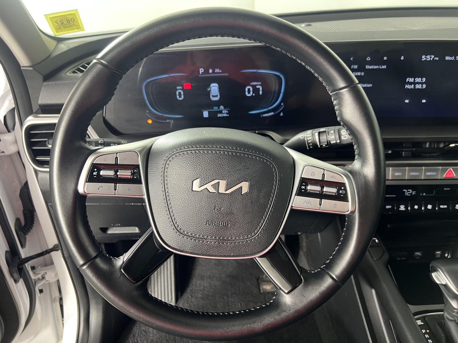 Used 2025 Glacial White Pearl Kia S image 23