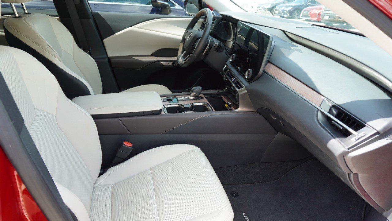 Used 2023 MATADOR RED MICA Lexus RX 350 Premium image 10