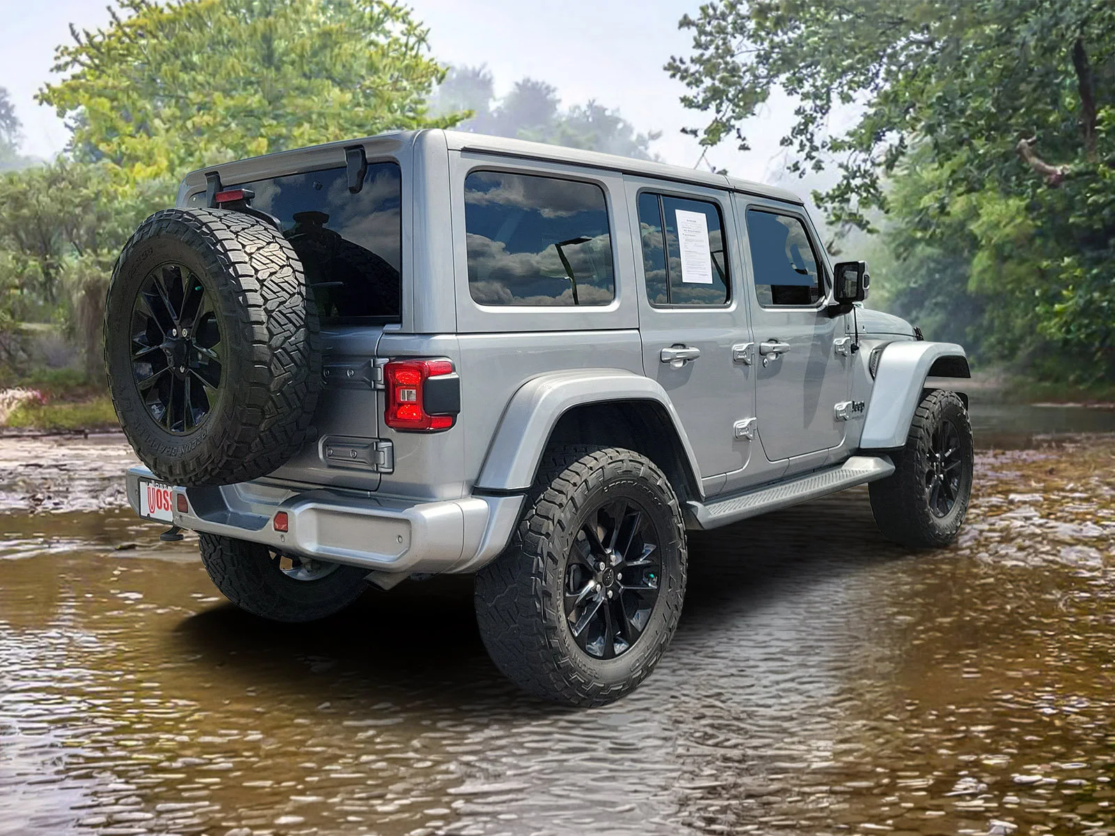 Used 2021 Billet Silver Metallic Clear Coat Jeep High Altitude image 34