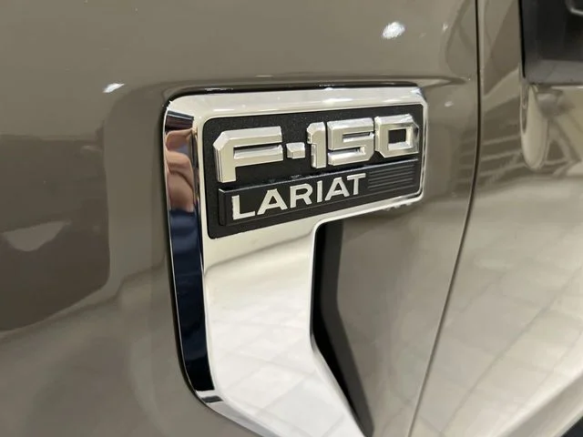 New 2026 Marsh Gray Ford Lariat® image 27