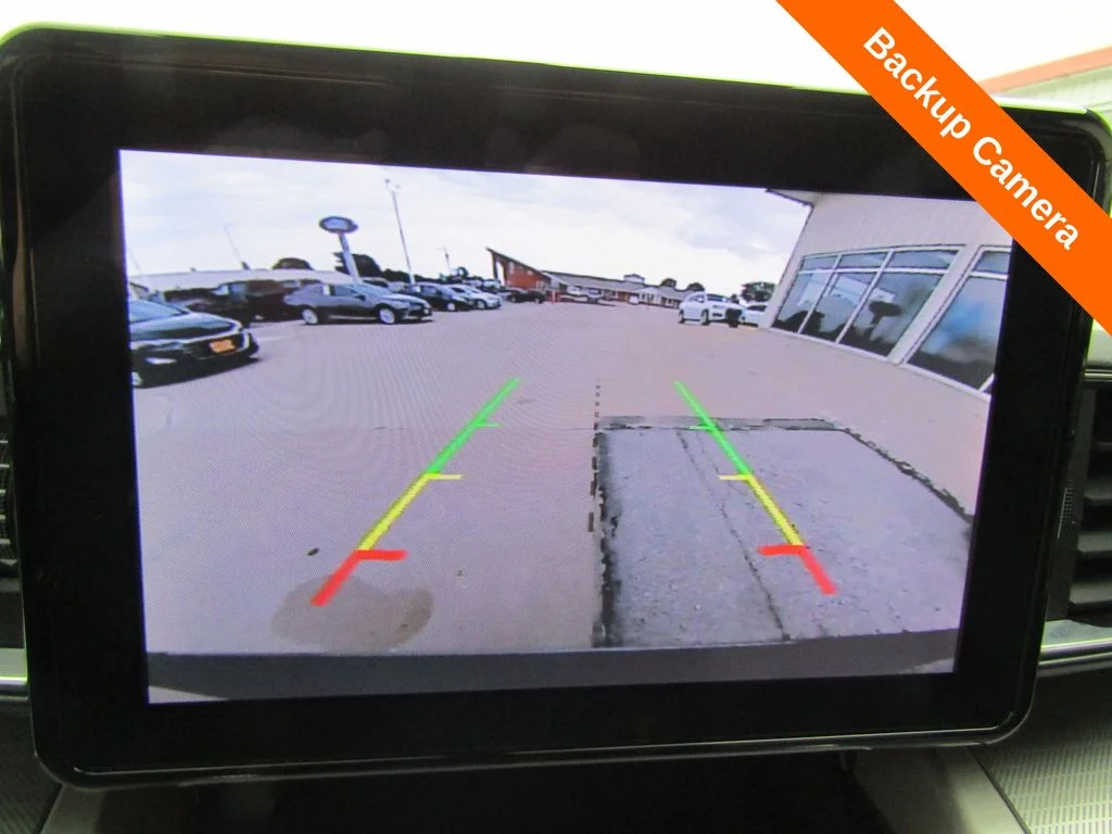 Used 2023 Red Metallic Ford XLT image 15