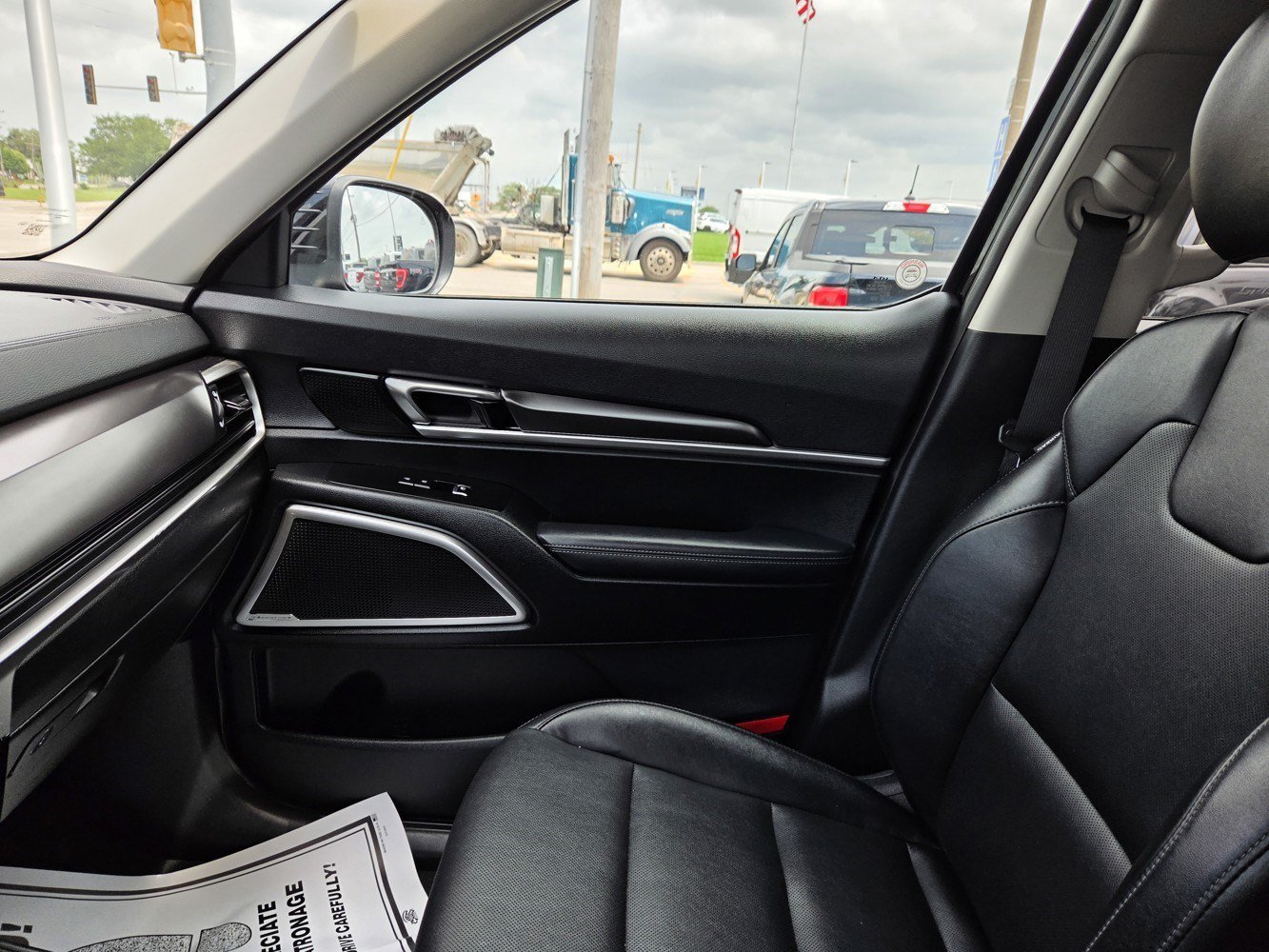 Used 2023 Ebony Black Kia S image 15
