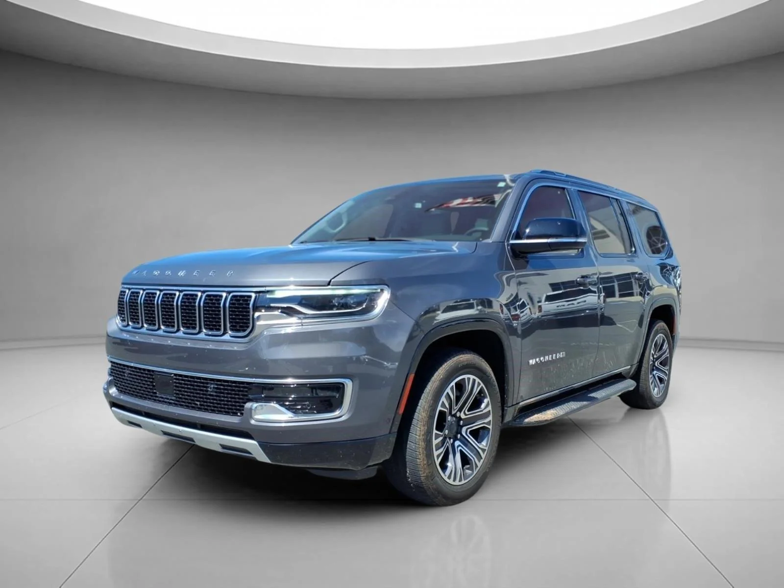 Used 2023 Baltic Gray Metallic Clearcoat Jeep Series II image 1
