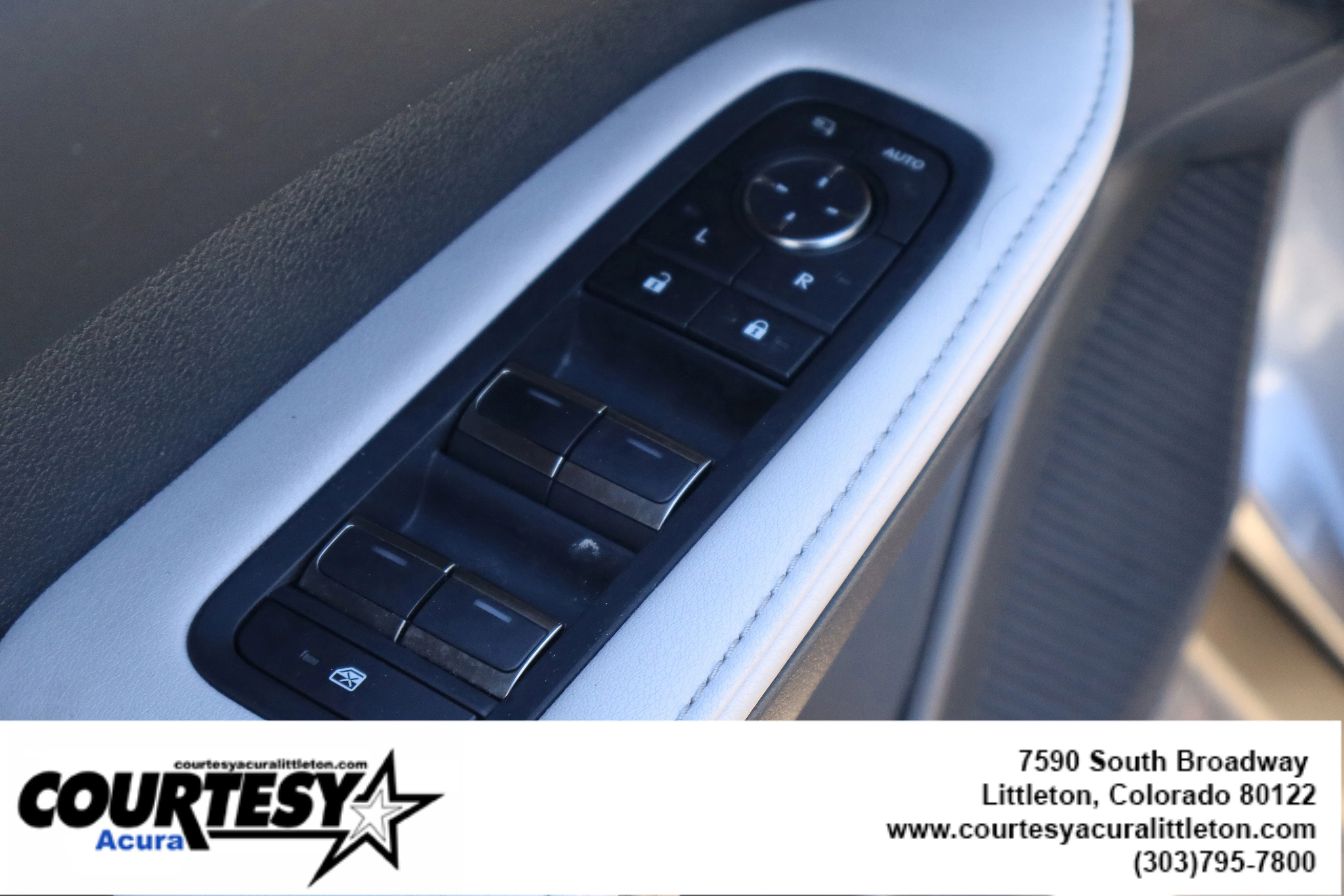 Used 2023 Gray Lexus RX 350 Premium image 24