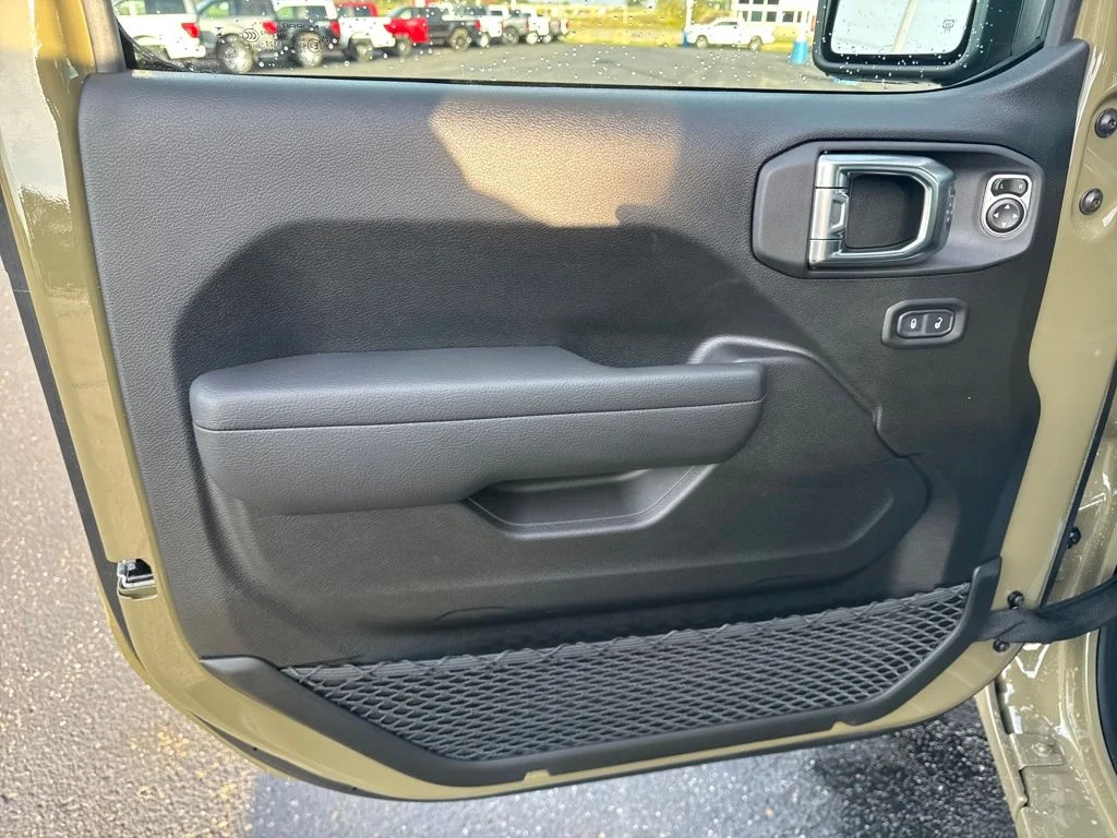 New 2025 Green Jeep Sport S image 10