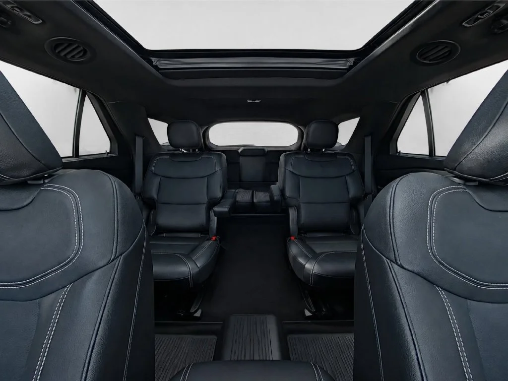 2023 Ford Explorer ST - Photo 33