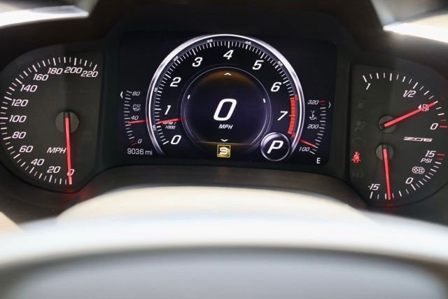 Used 2016 White Chevrolet Z06 image 22