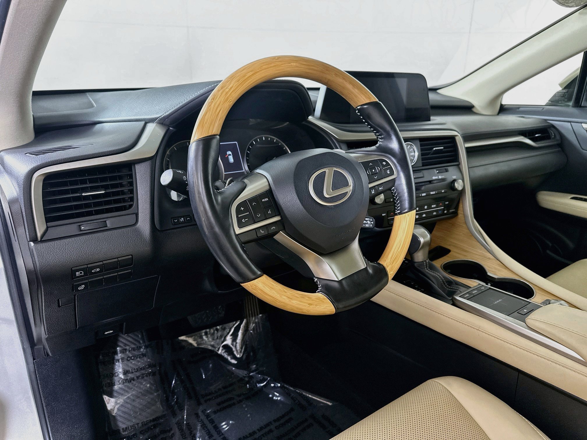 Certified Used 2021 Beige Metallic Lexus 350L image 9