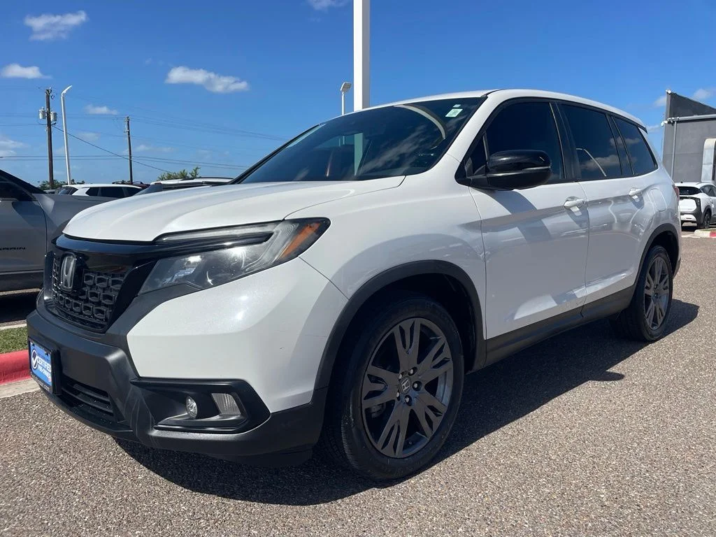 Used 2020 White Honda EX-L image 3