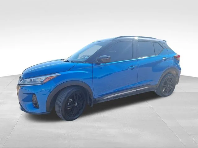 Certified Used 2024 Blue Nissan SR image 4