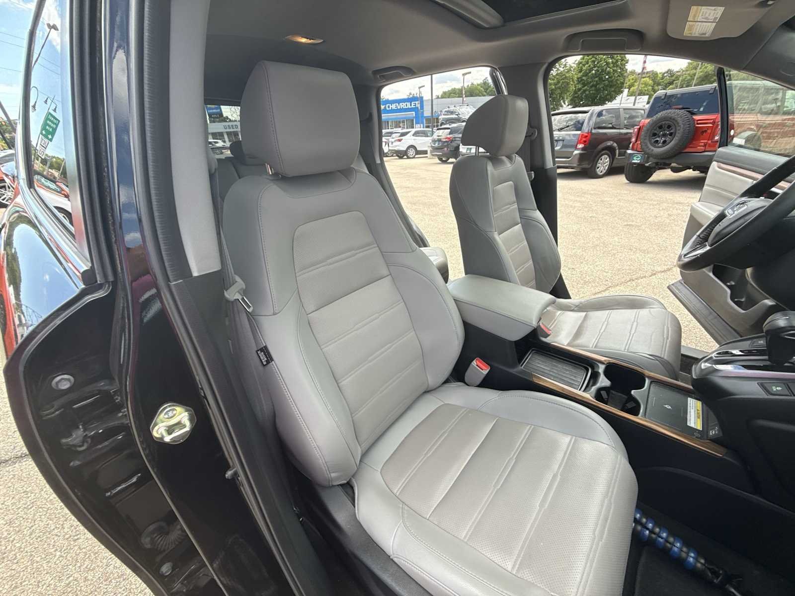 2020 Honda CR-V Touring - Photo 28