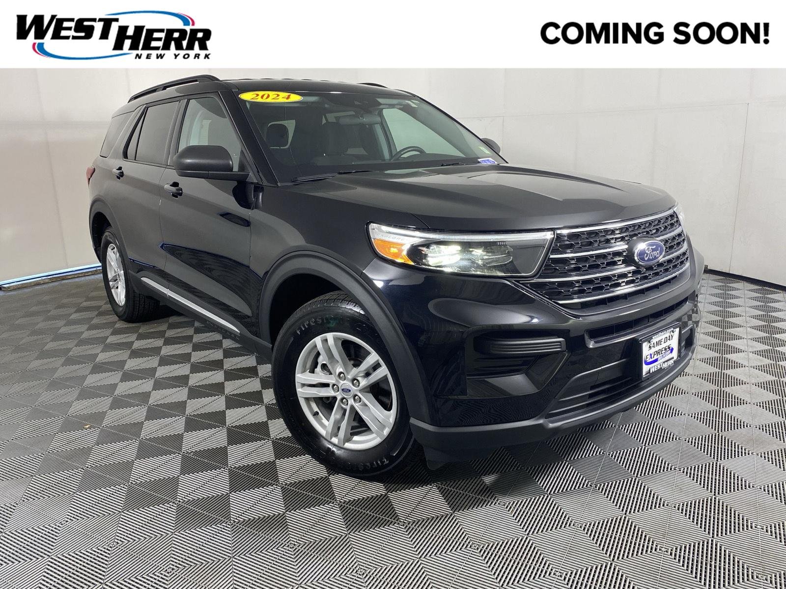 Used 2024 Agate Black Ford XLT image 1