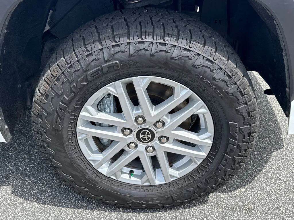 2024 Toyota Tundra SR5 - Photo 12