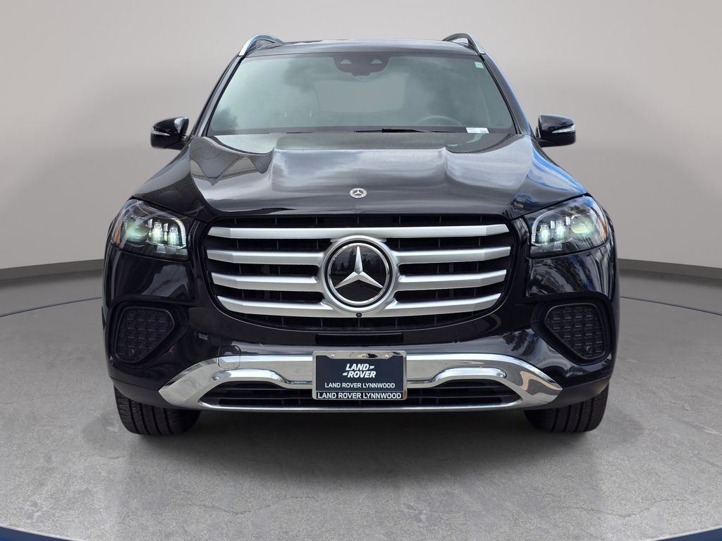 Used 2025  Mercedes-Benz GLS 450 image 3