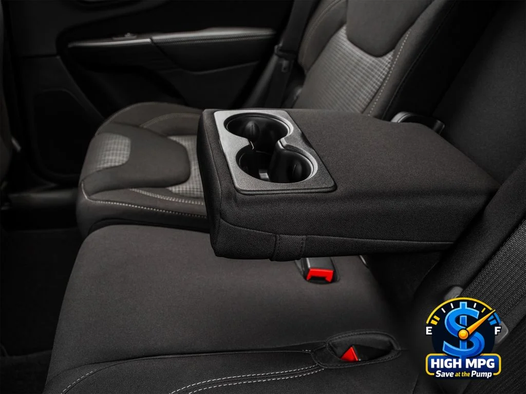 Used 2016 Black Jeep Latitude image 38