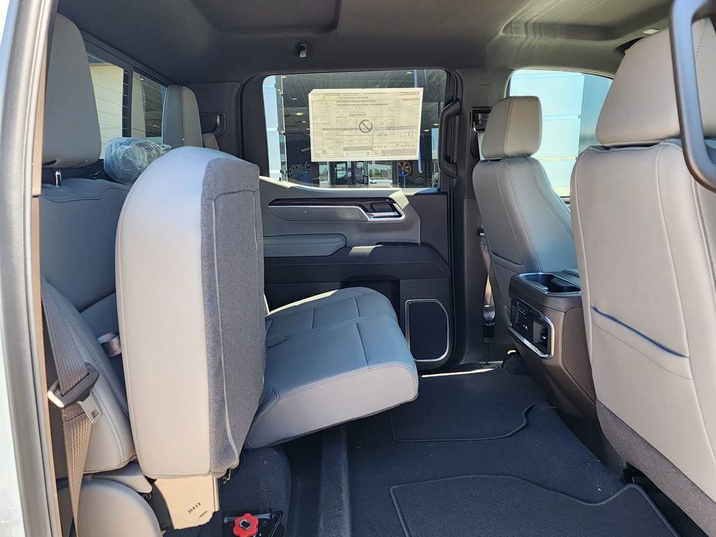 2026 GMC Sierra 1500 SLT - Photo 45