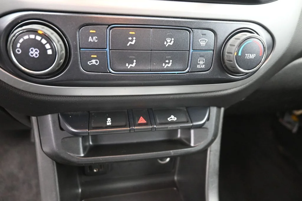 Certified Used 2020 Blue Chevrolet LT image 18