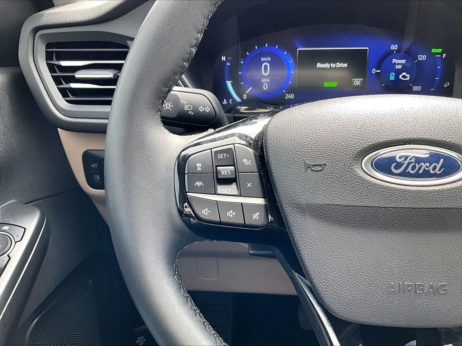 Used 2022 Gray Ford Titanium image 19