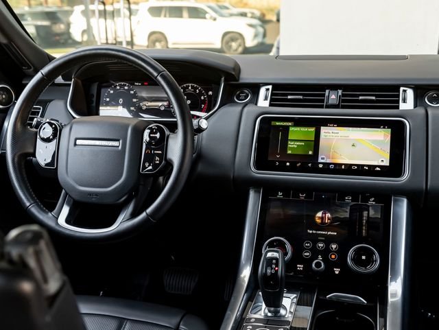 Used 2019 Fuji White Land Rover HSE image 27