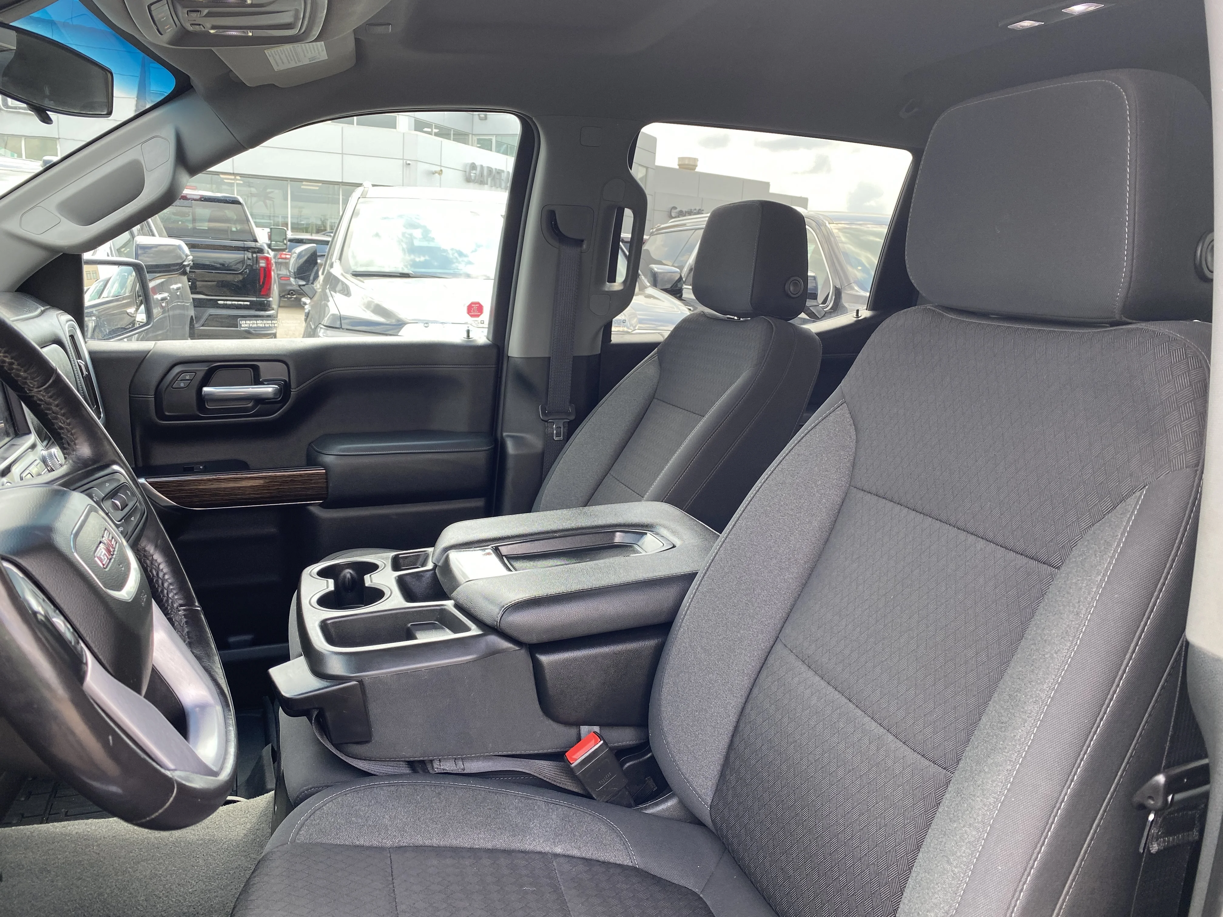 Used 2022 Blue GMC Crew Cab SLE image 8