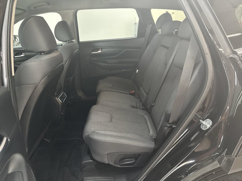 2023 Hyundai Santa Fe SE - Photo 15