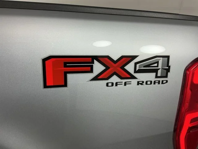 Used 2020 Silver Ford XLT image 11