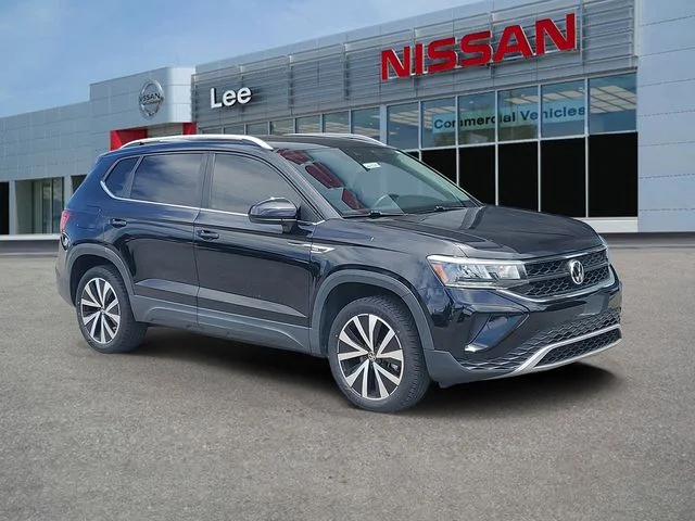 2022 Volkswagen Taos 1.5T SE's photo