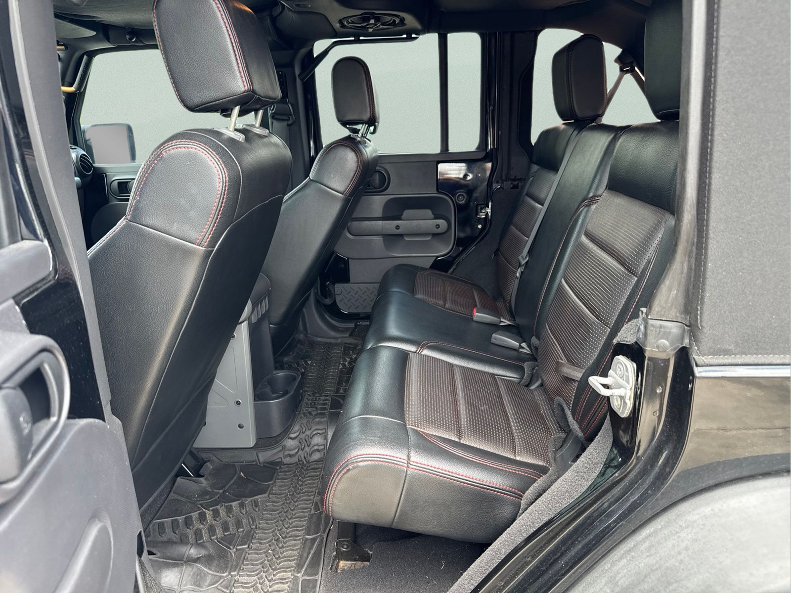 Used 2008 Black Jeep Unlimited X image 23