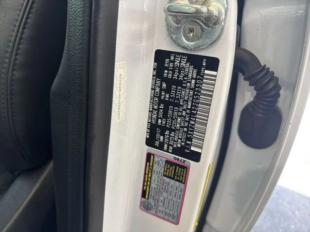 Used 2018 White Hyundai 2.0T Ultimate image 37