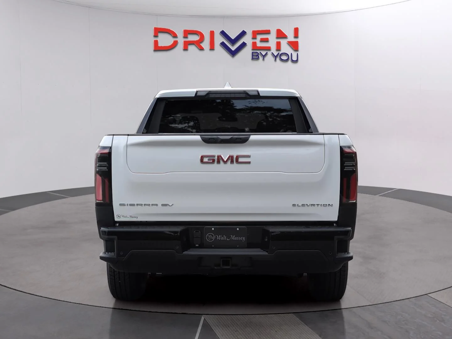 New 2026 Summit White GMC Elevation Standard Range image 4