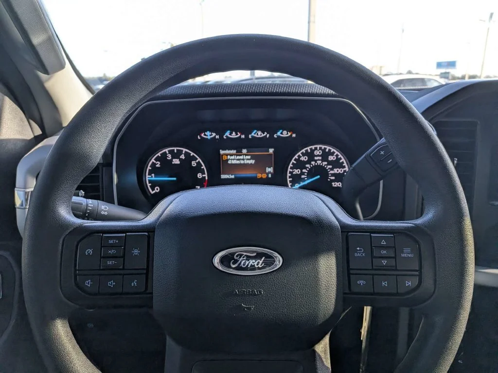 Certified Used 2023 Oxford White Ford XLT image 17