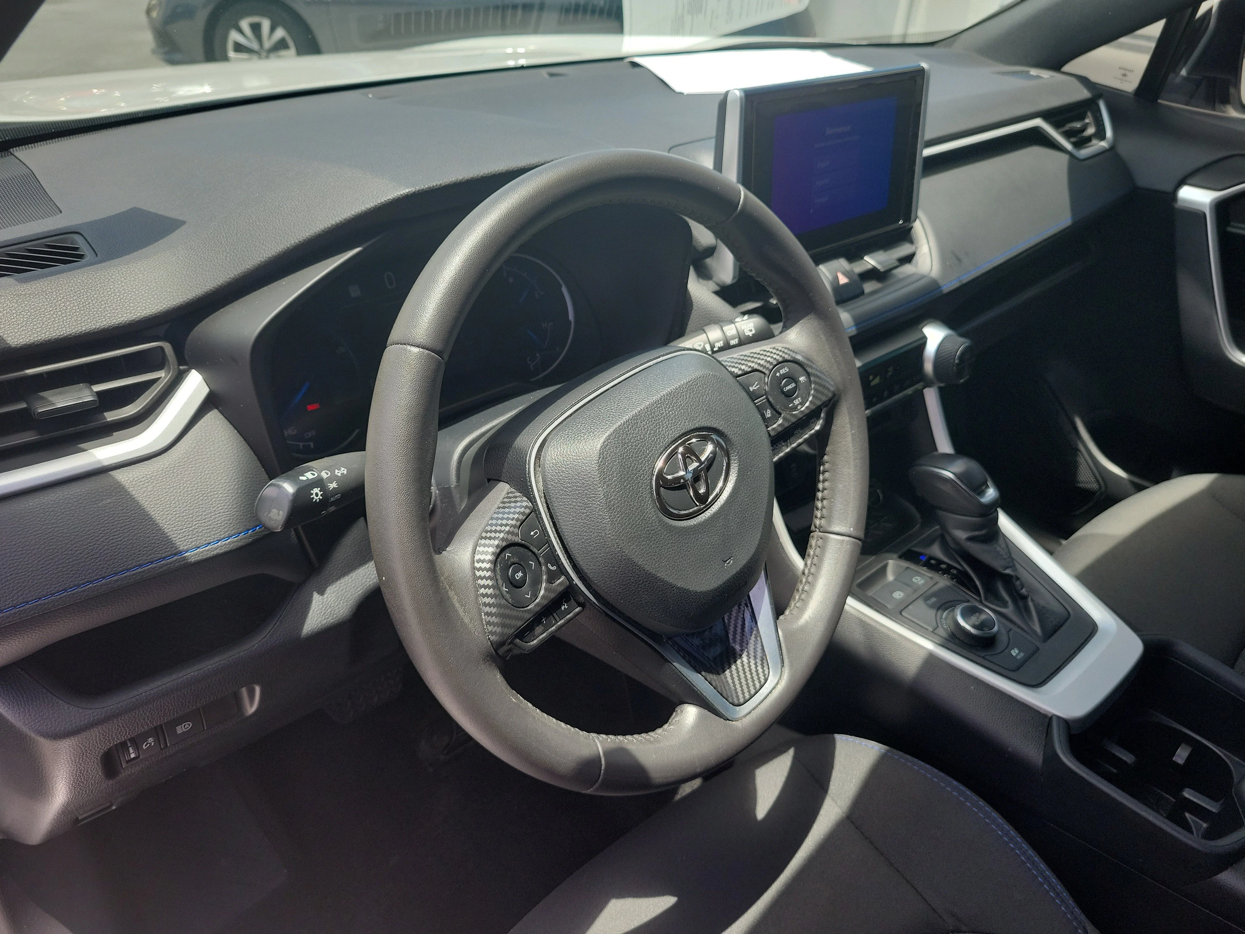 Used 2023 Pearl Toyota SE image 23